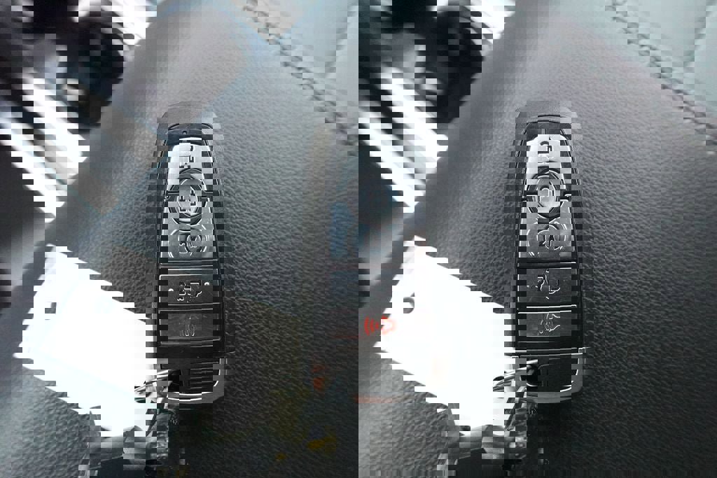 Used 2024 Ford F150 XLT w/ Equipment Group 302A MID image 32