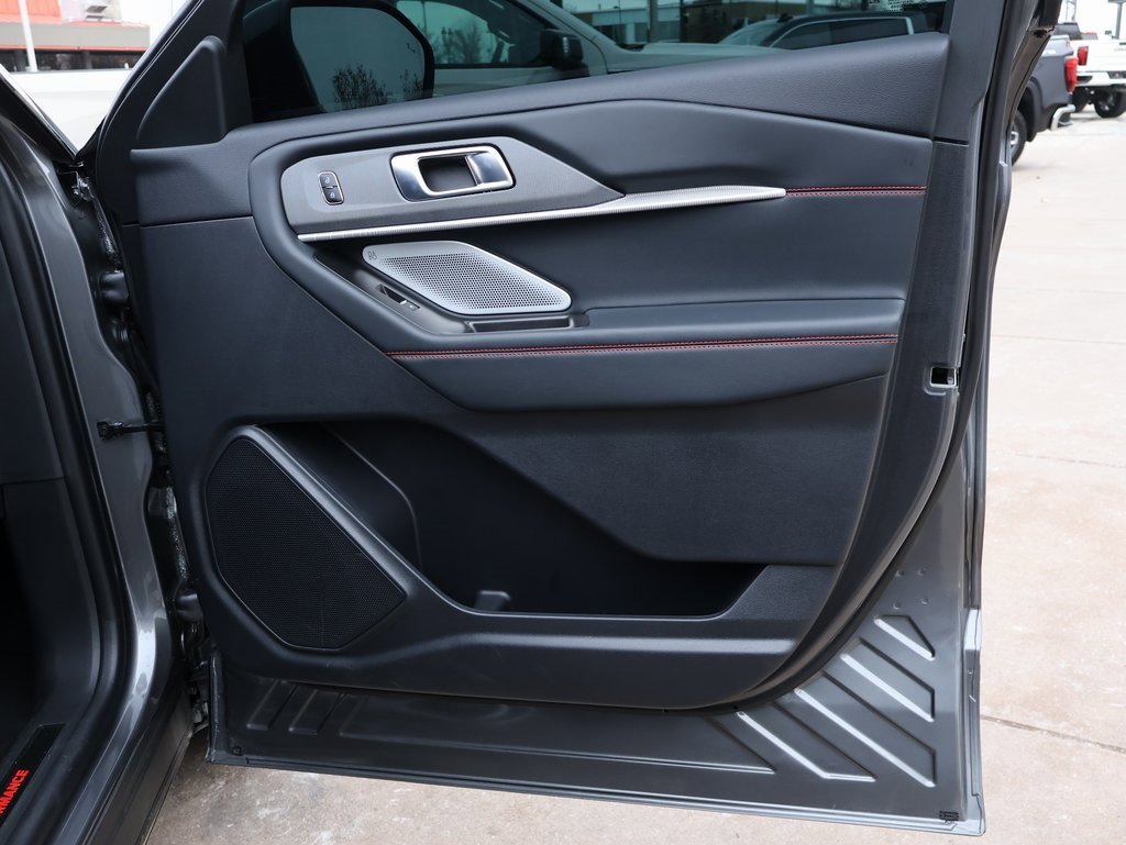 Used 2025 Ford Explorer ST w/ Sun And Sound Package image 9