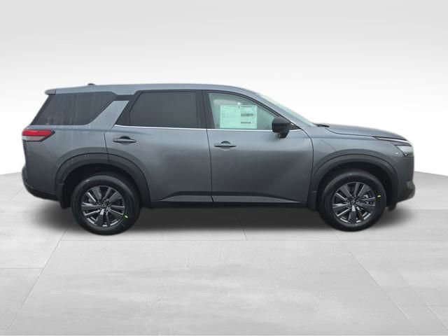 New 2025 Nissan Pathfinder S image 8