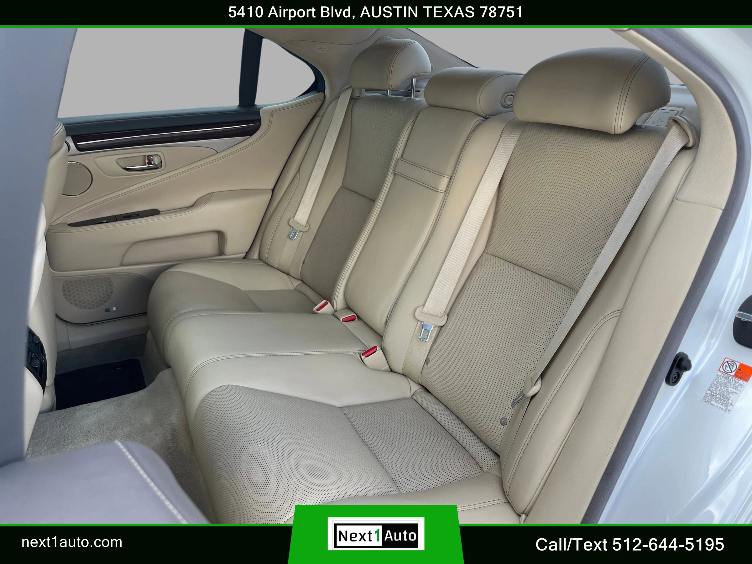 Used 2016 Lexus LS 460 w/ Comfort Package RWD image 31