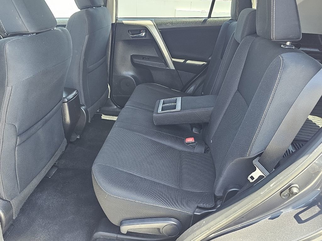 Used 2015 Toyota RAV4 XLE AWD/4WD image 20