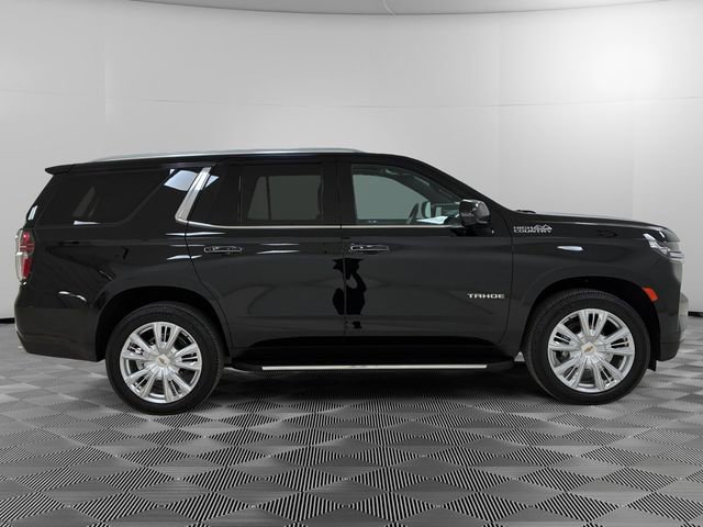 Used 2023 Chevrolet Tahoe High Country AWD/4WD image 2