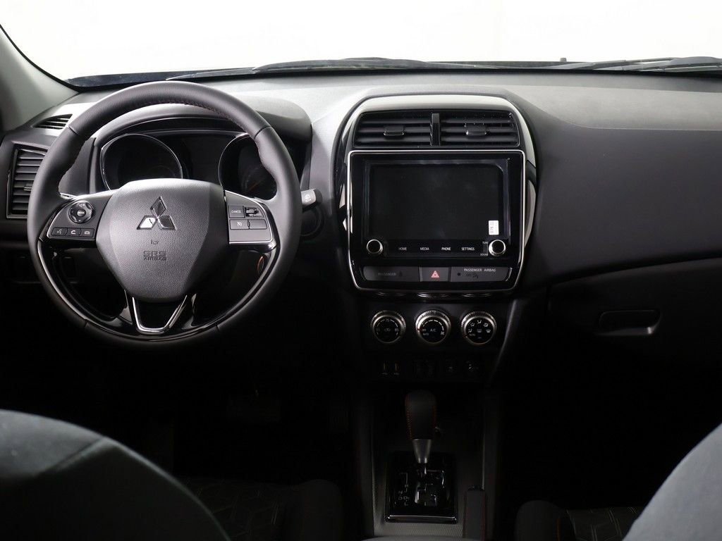 New 2026 Mitsubishi Outlander Sport LE AWD/4WD image 28