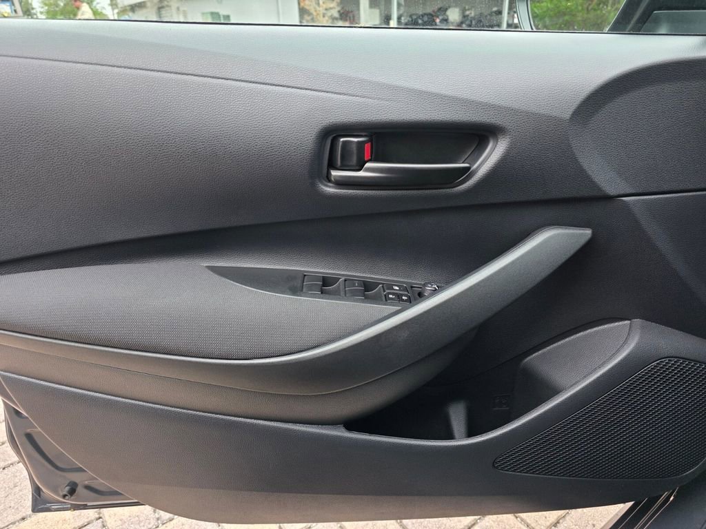 Used 2026 Toyota Corolla LE image 26