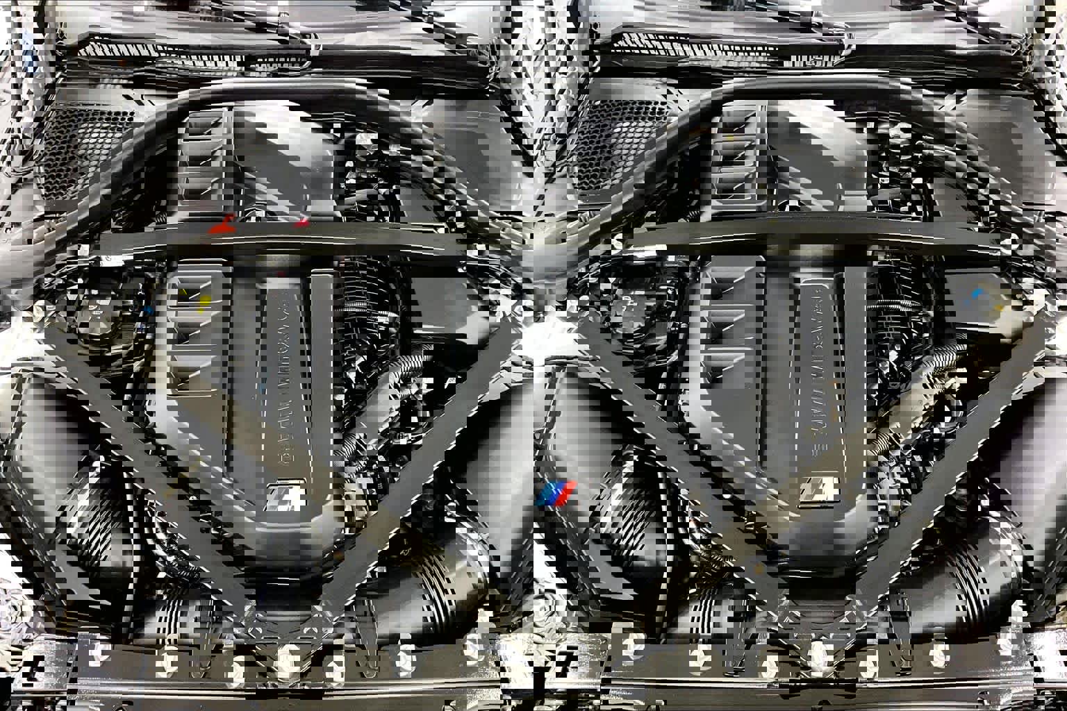 Used 2024 BMW M2 w/ Lighting Package image 30