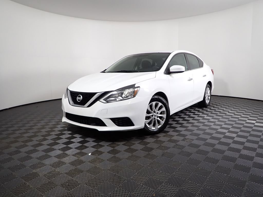 Used 2019 Nissan Sentra SV image 2