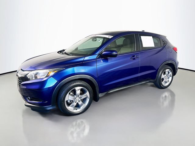 Used 2017 Honda HR-V EX image 3