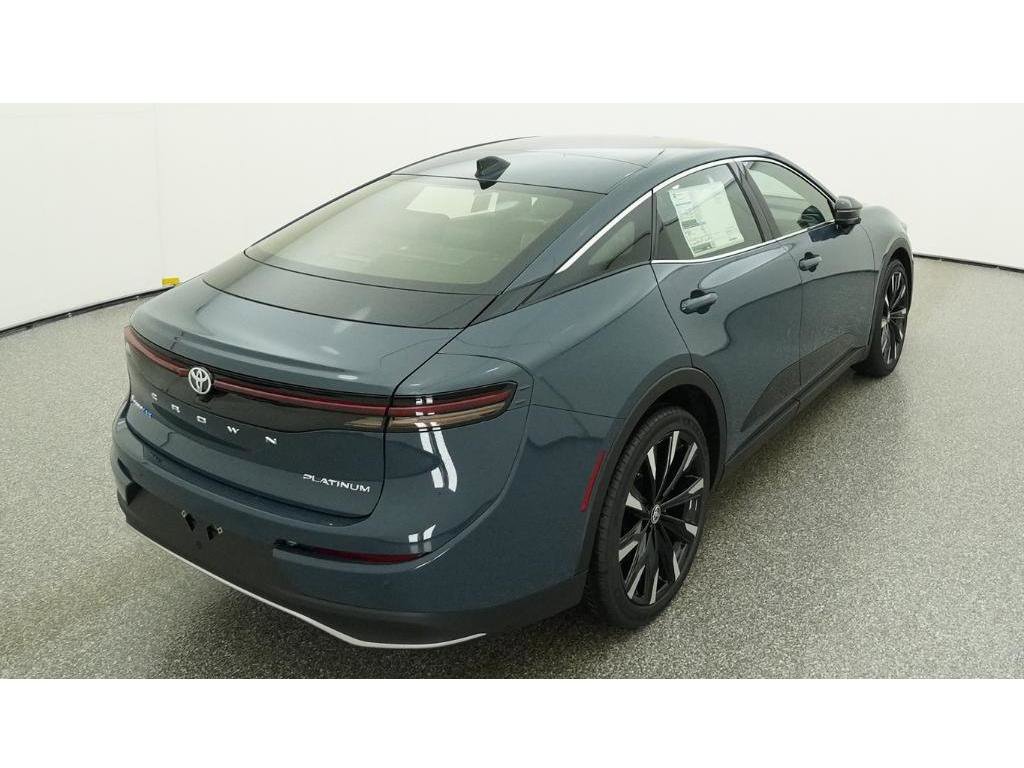 New 2026 Toyota Crown Platinum image 8
