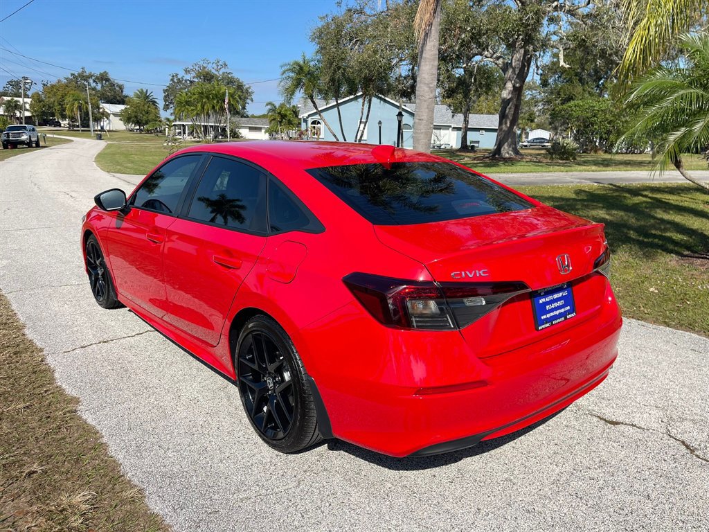 Used 2022 Honda Civic Sport image 14