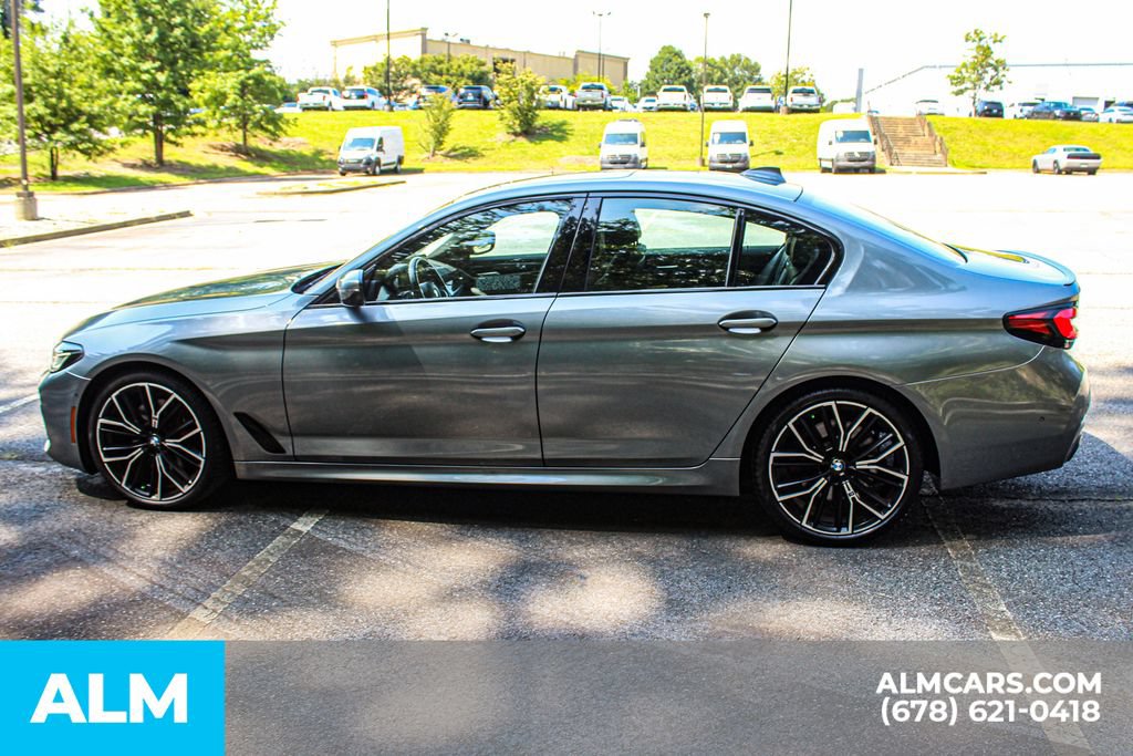 Used 2023 BMW 530i w/ M Sport Package RWD image 6