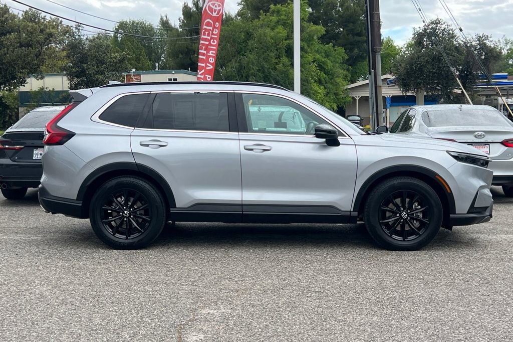 Used 2024 Honda CR-V Sport-L image 2