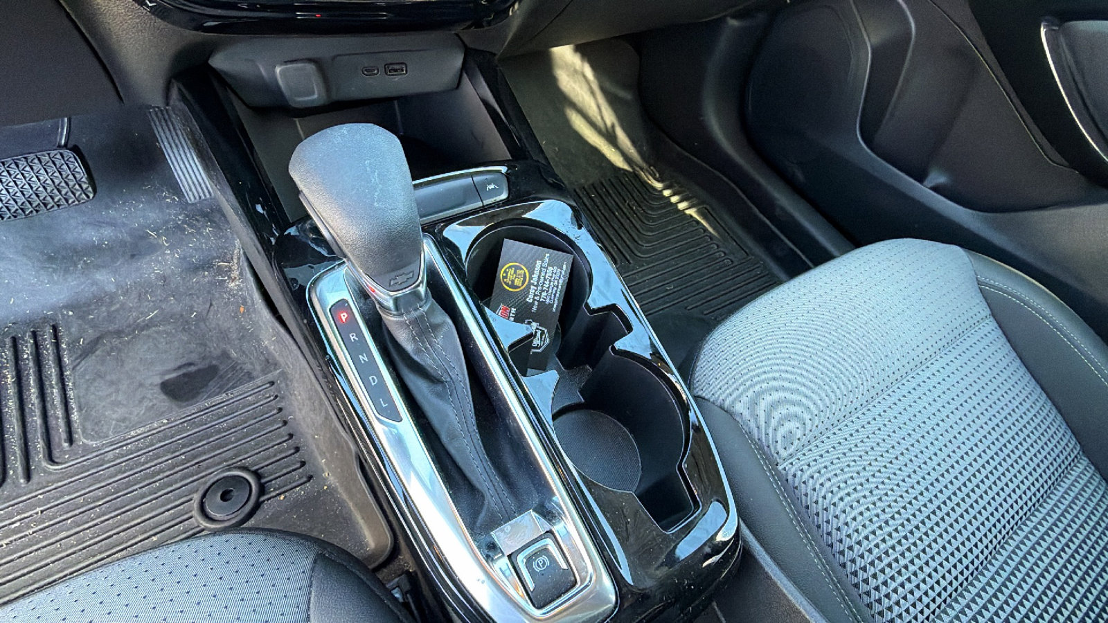 Used 2025 Chevrolet Trax LT w/ Driver Confidence Package image 29