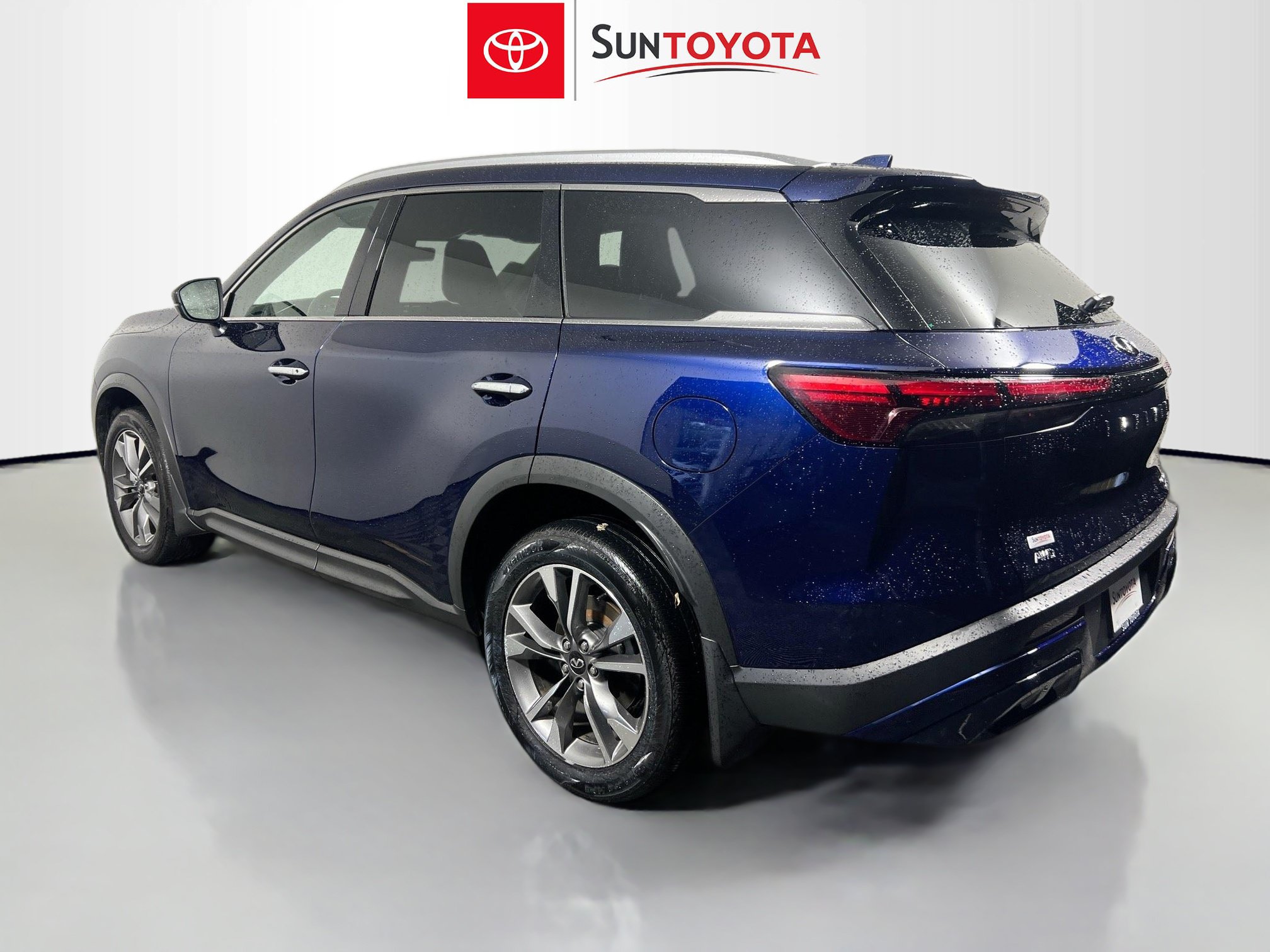 Used 2025 INFINITI QX60 Luxe w/ Vision Package AWD/4WD image 6
