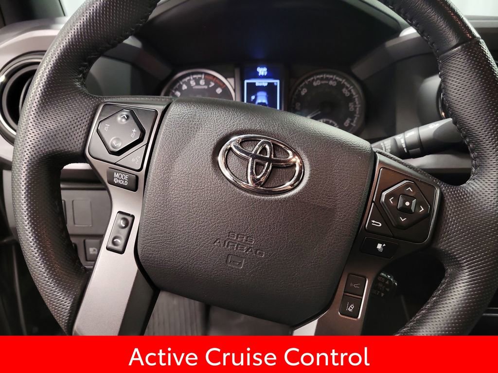 Used 2023 Toyota Tacoma TRD Off-Road w/ Technology Package AWD/4WD image 18