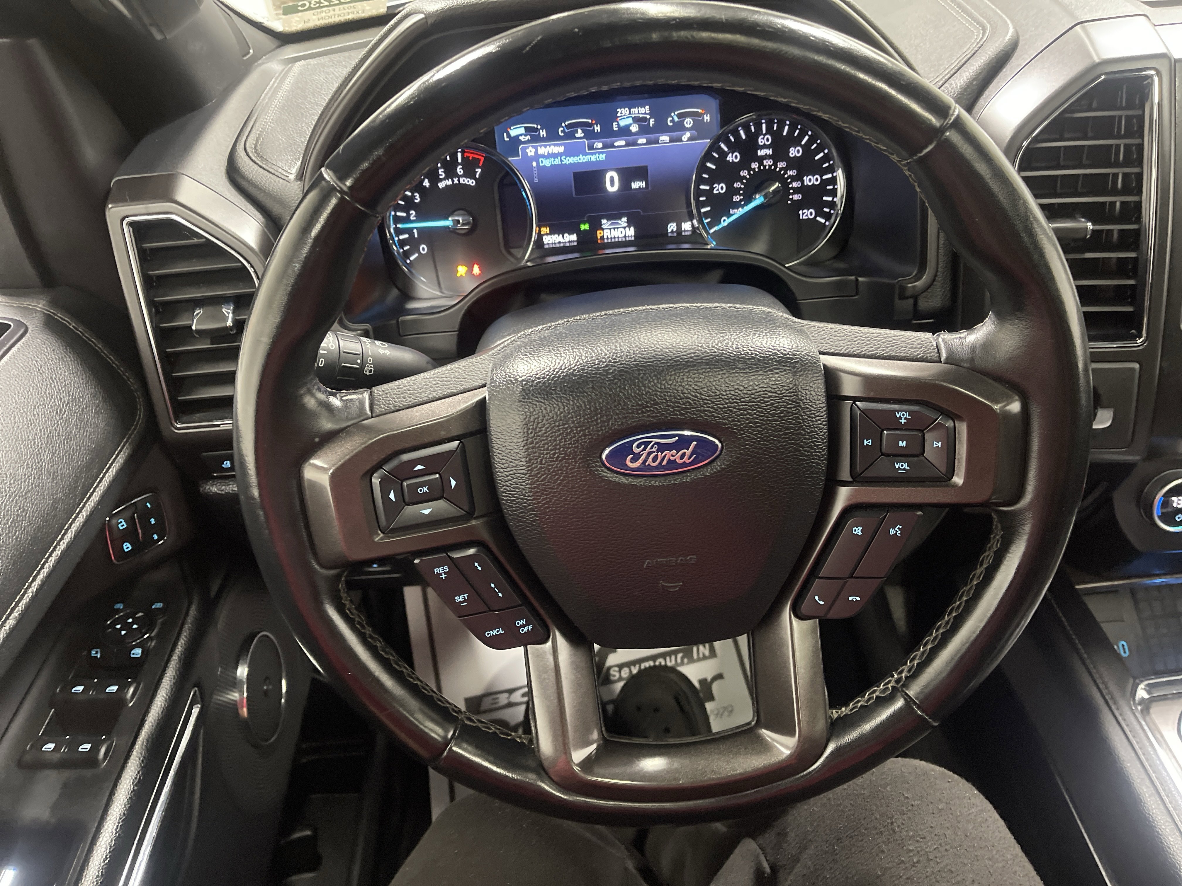 Used 2021 Ford Expedition Max Limited image 31