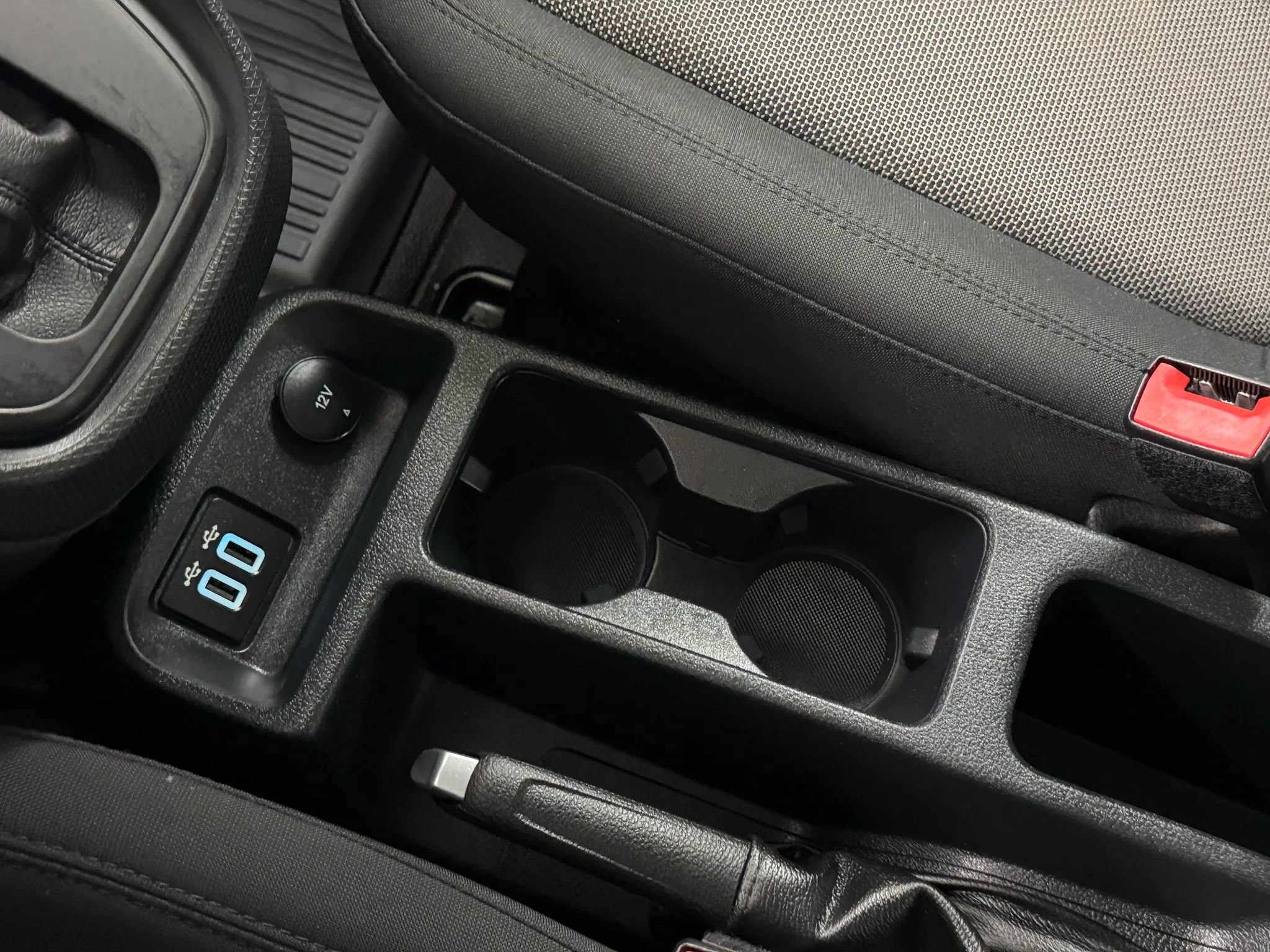 Used 2020 Ford Transit Connect XL image 22