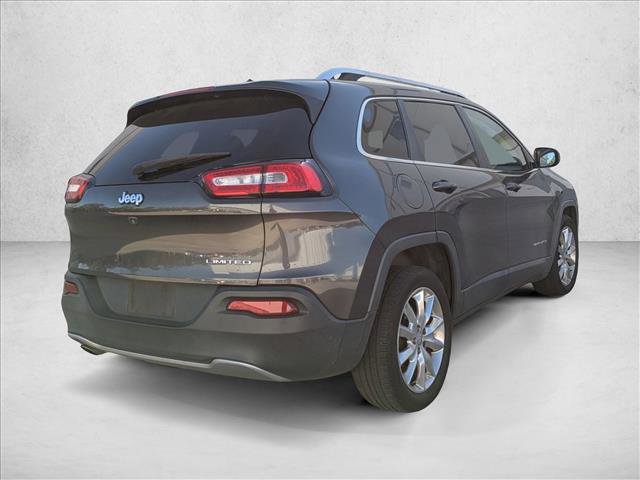 Used 2016 Jeep Cherokee Limited image 5
