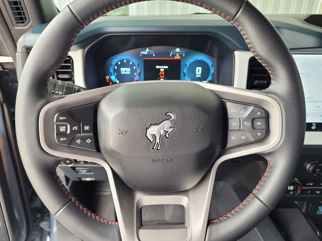 Used 2025 Ford Bronco Heritage Edition AWD/4WD image 23