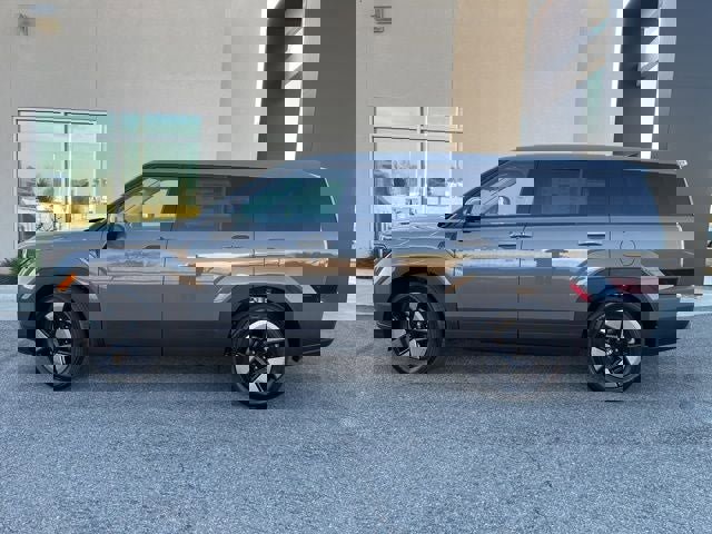 New 2026 Hyundai Santa Fe SE image 6