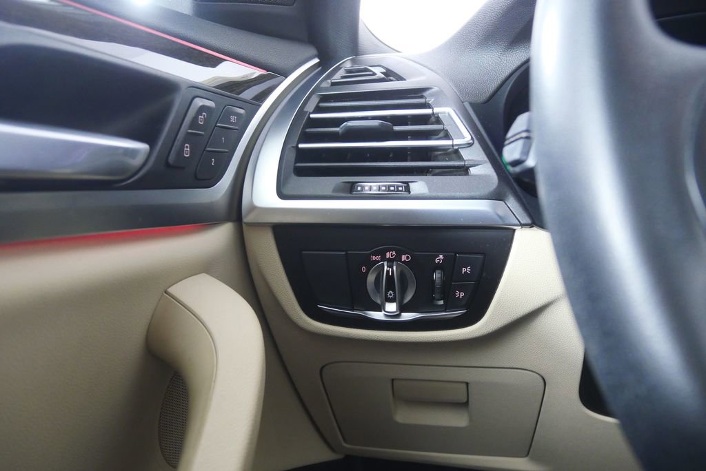 Certified 2022 BMW X3 xDrive30i w/ Premium Package 2 image 17