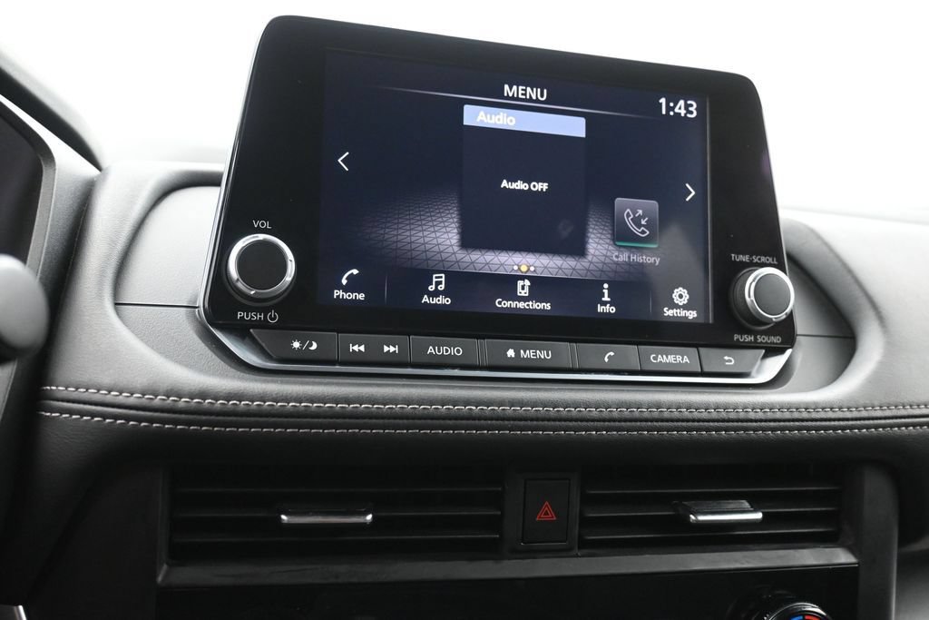 Used 2025 Nissan Rogue SV FWD image 26