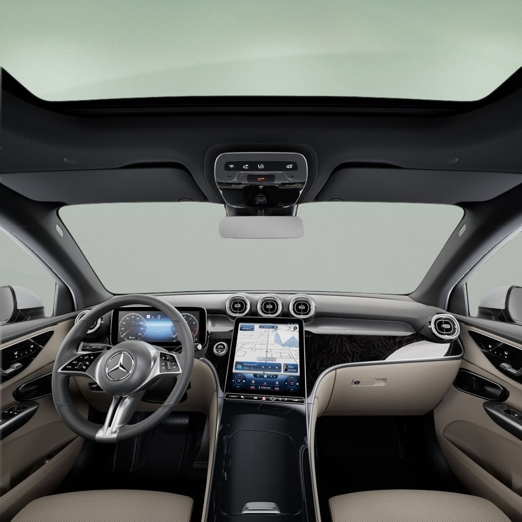 Used 2026 Mercedes-Benz GLC 300 image 42