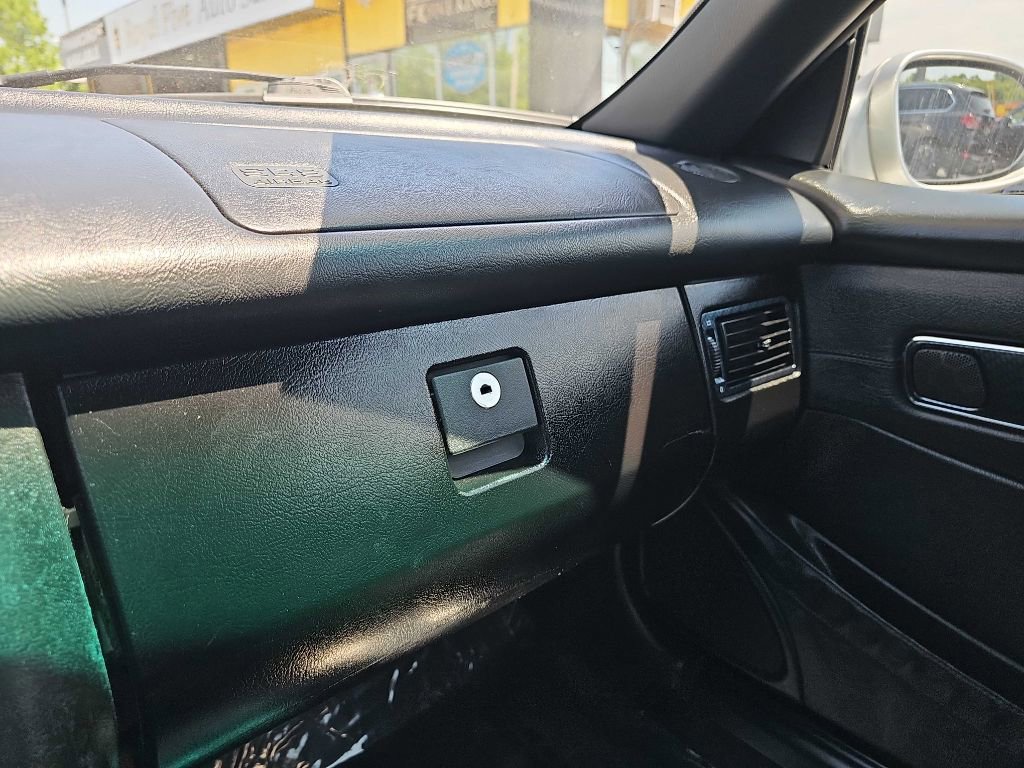 Used 1999 Mercedes-Benz SLK 230 image 29