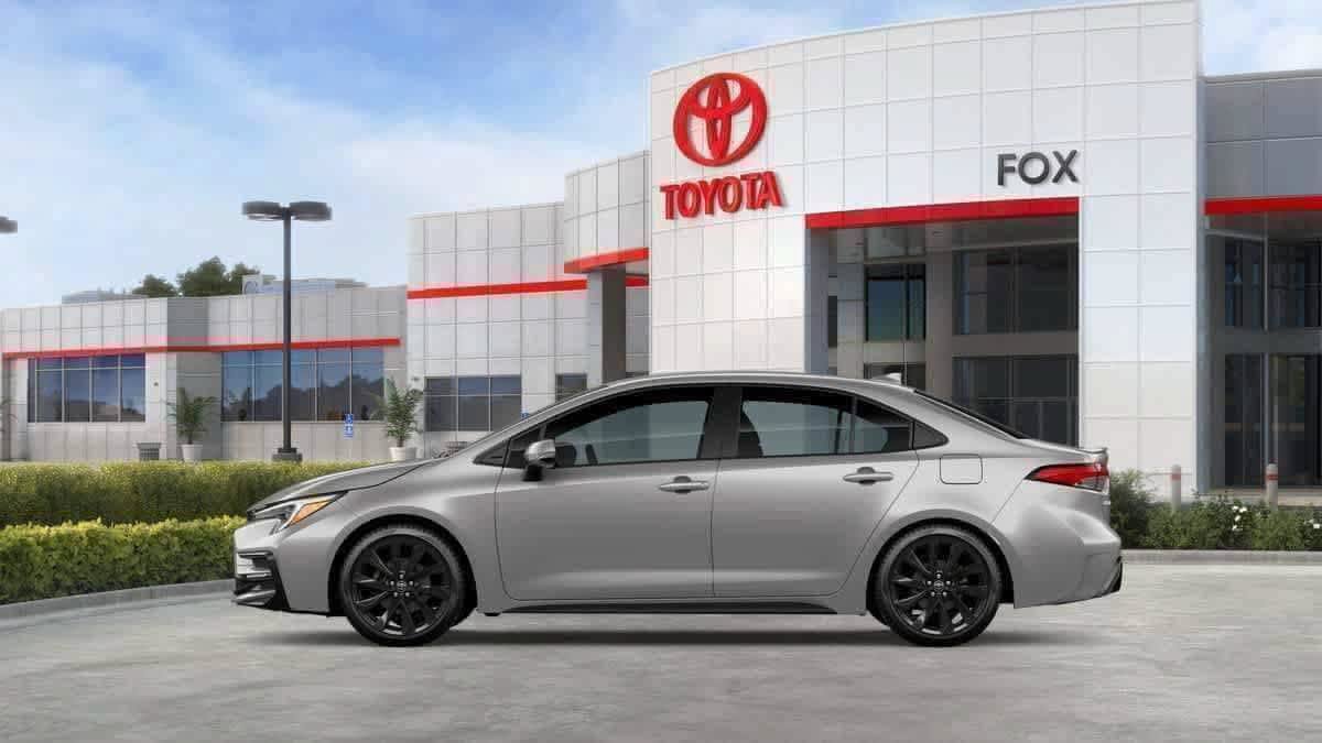 New 2026 Toyota Corolla SE w/ SE Package FWD image 4
