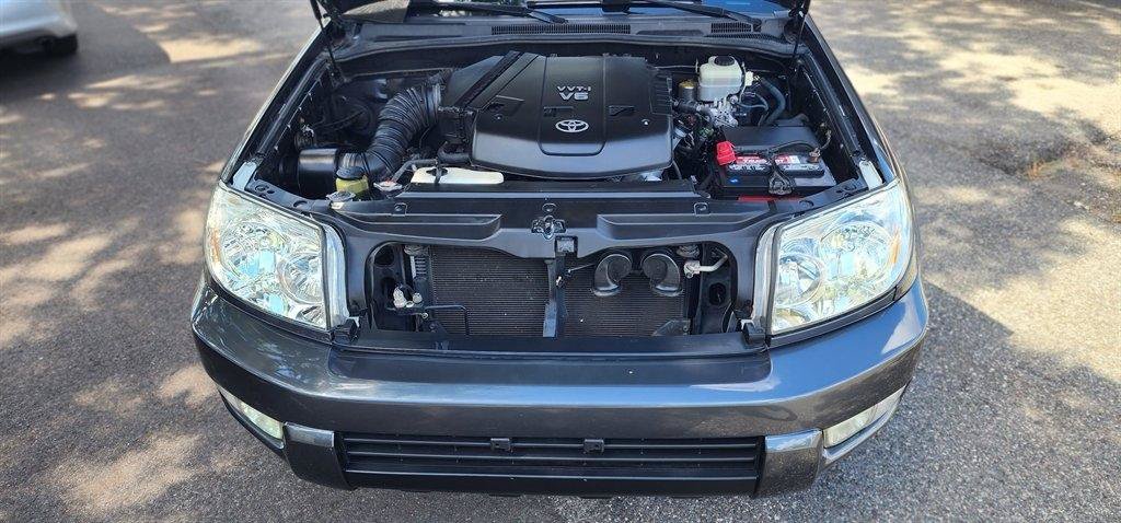 Used 2005 Toyota 4Runner Limited RWD image 18