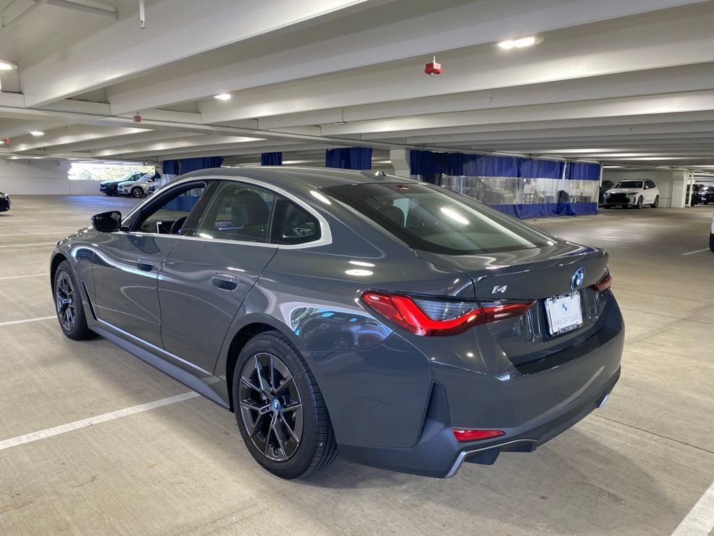 Used 2023 BMW i4 eDrive35 w/ Premium Package RWD image 3