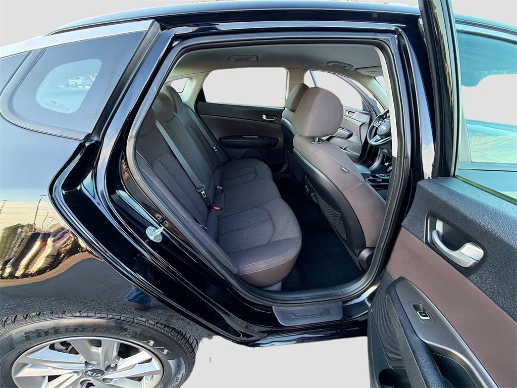 Used 2019 Kia Optima LX image 26