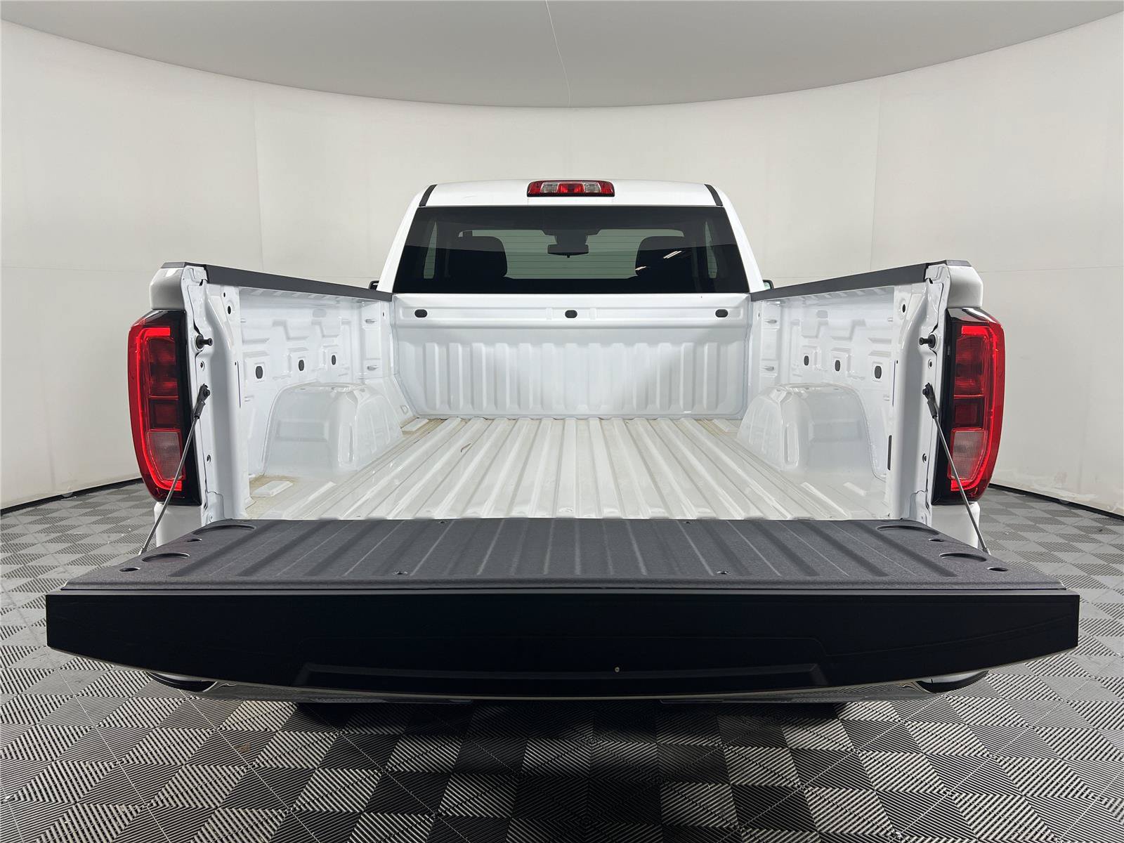 New 2026 GMC Sierra 1500 Pro w/ Convenience Package AWD/4WD image 14
