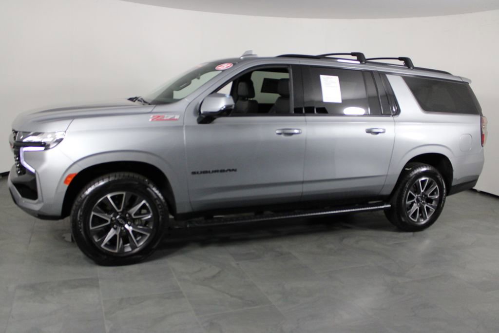 Used 2023 Chevrolet Suburban Z71 w/ Luxury Package image 9