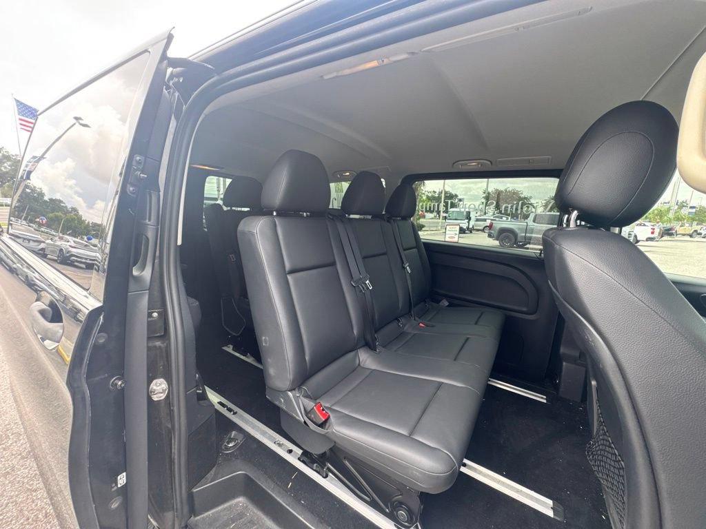Used 2018 Mercedes-Benz Metris Passenger image 7