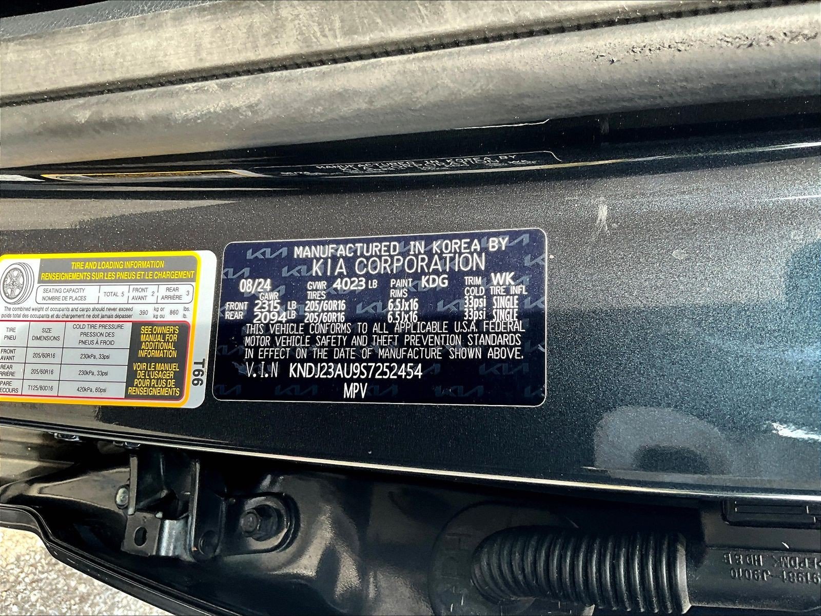 Used 2025 Kia Soul LX w/ LX Technology Package FWD image 19