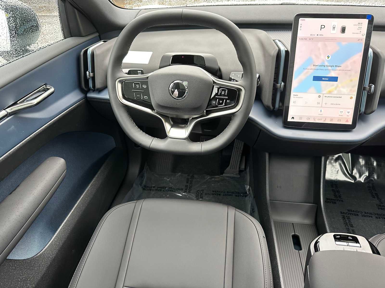 New 2026 Volvo EX30 Plus w/ Protection Package Premier AWD/4WD image 17