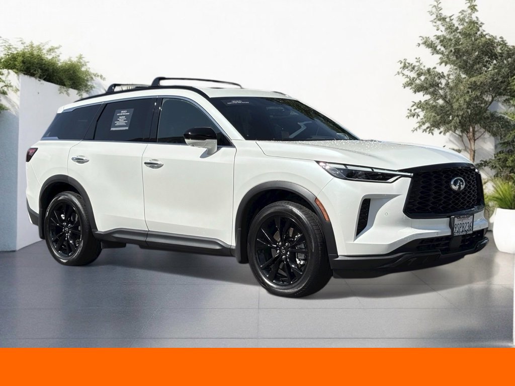 Certified 2025 INFINITI QX60 Luxe w/ Black Edition