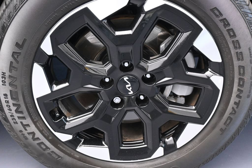 Used 2025 Kia Sorento S w/ Panoramic Sunroof Package FWD image 43