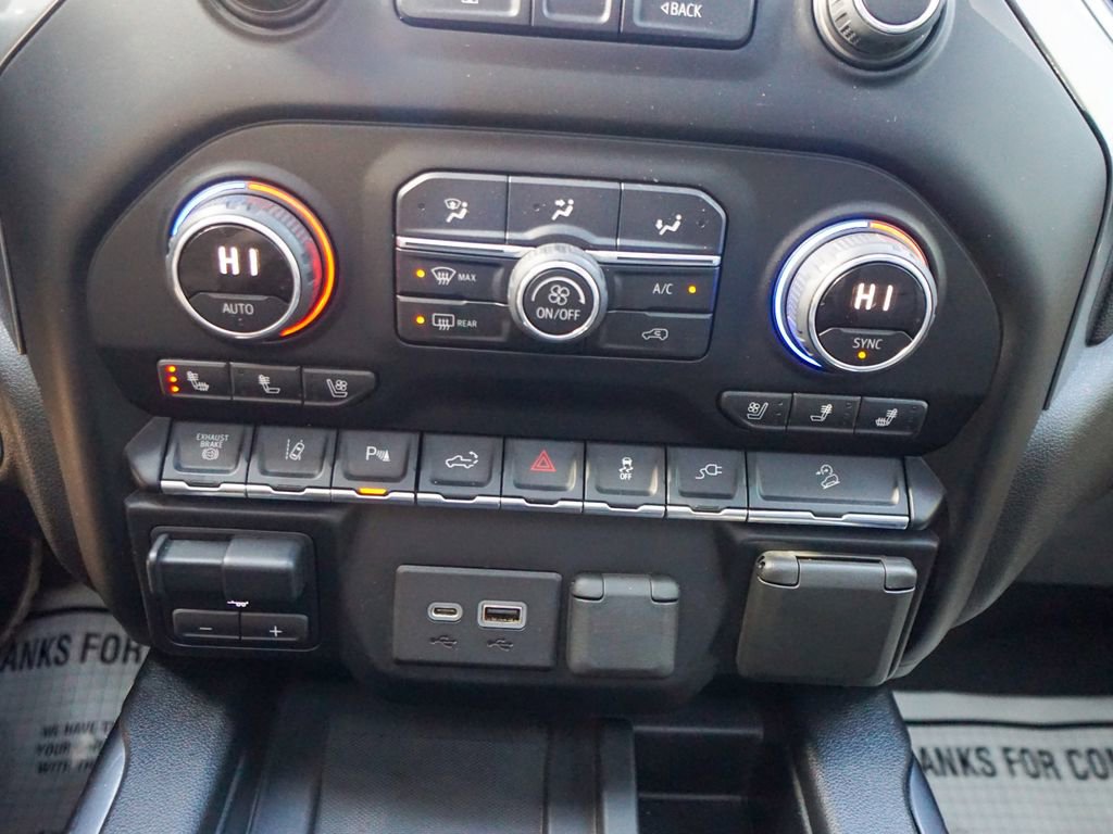 Used 2020 Chevrolet Silverado 2500 LTZ w/ LTZ Premium Package AWD/4WD image 34