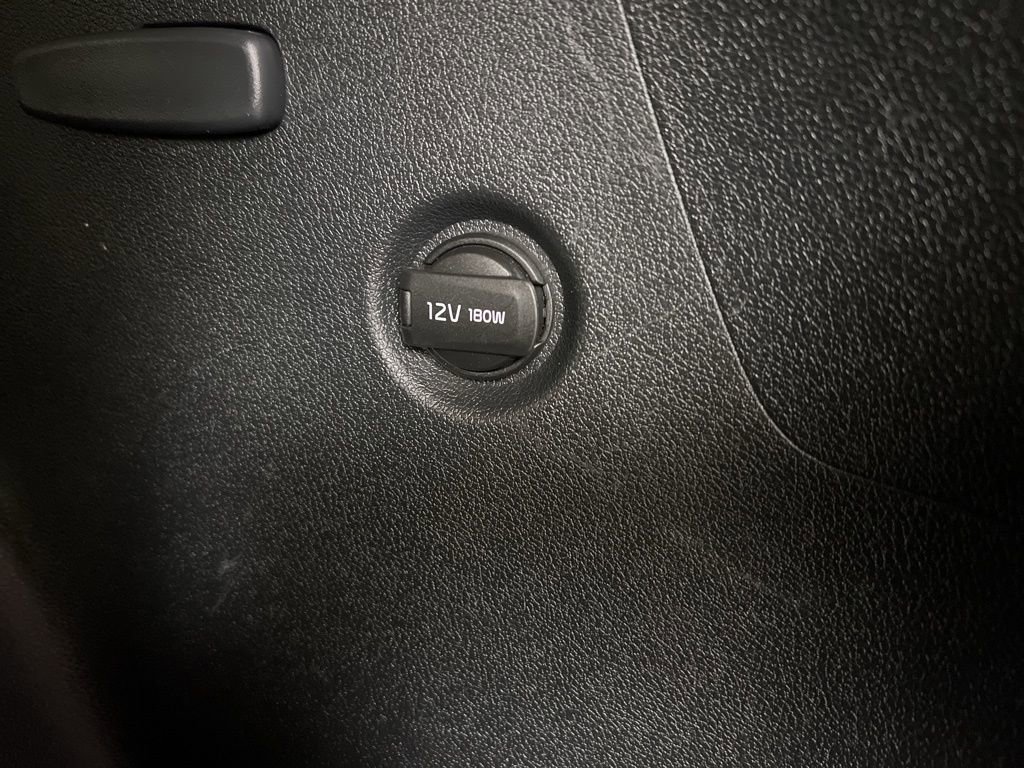 Used 2020 Kia Sorento S image 34