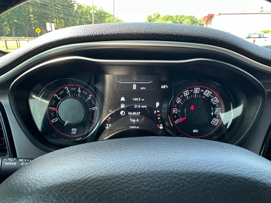 Used 2020 Dodge Challenger SXT w/ Blacktop Package image 15