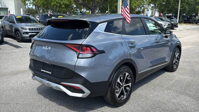 Used 2025 Kia Sportage EX FWD image 9