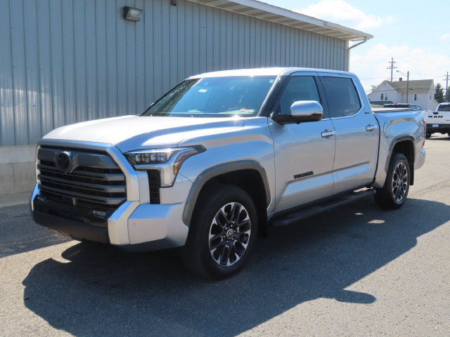 Used 2023 Toyota Tundra Limited AWD/4WD image 5