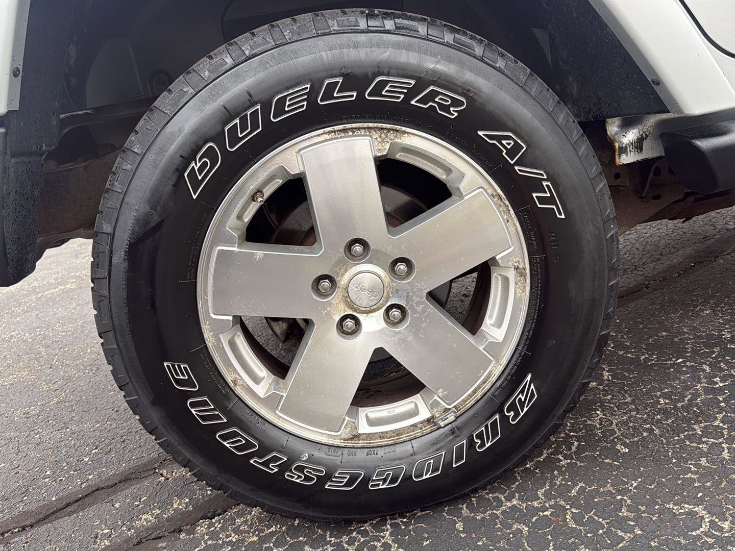 Used 2008 Jeep Wrangler Unlimited Sahara w/ Trailer Tow Group image 12