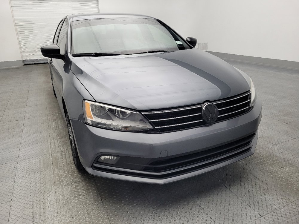 Used 2016 Volkswagen Jetta Sport FWD image 14