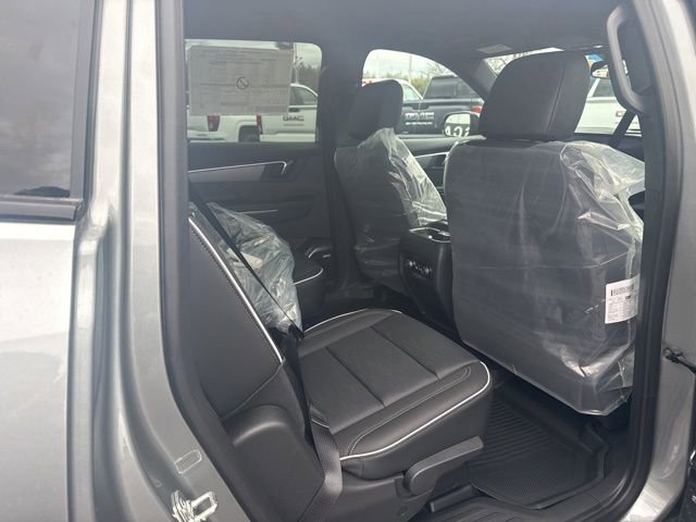 New 2025 Buick Enclave Sport Touring w/ LPO, Floor Liner Package image 26