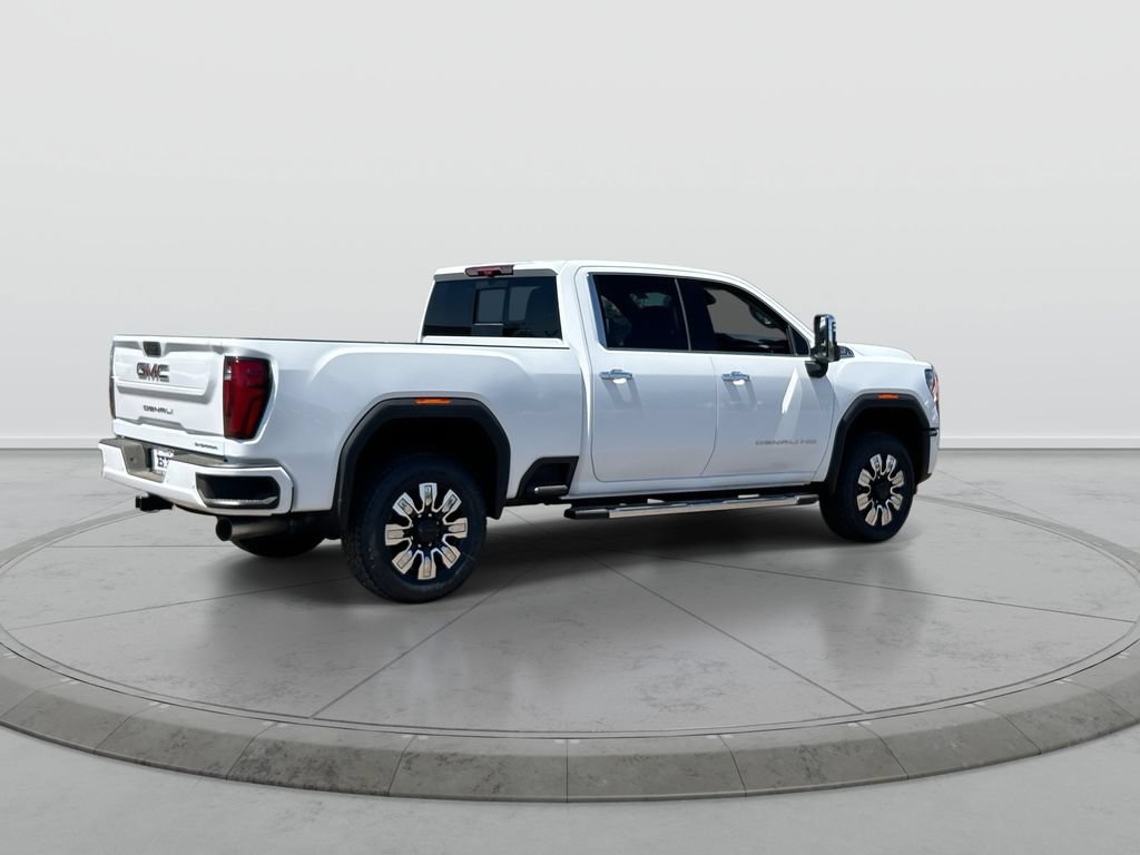 New 2026 GMC Sierra 2500 Denali w/ Denali Reserve Package AWD/4WD image 8