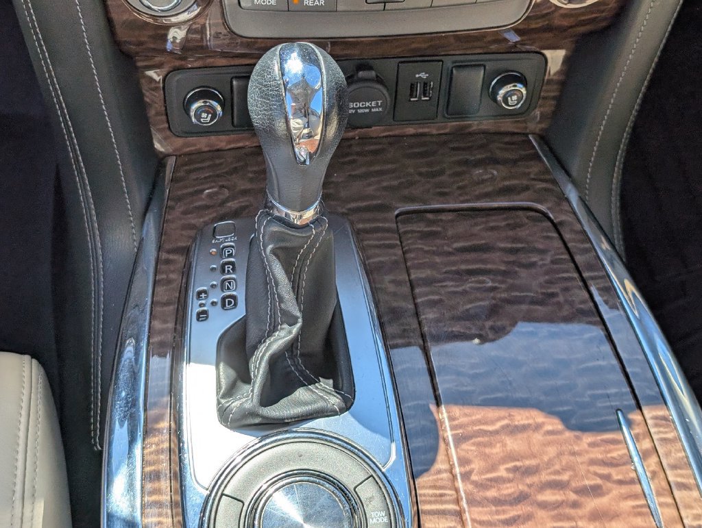Used 2019 Nissan Armada Platinum w/ Captain's Chairs Package RWD image 20