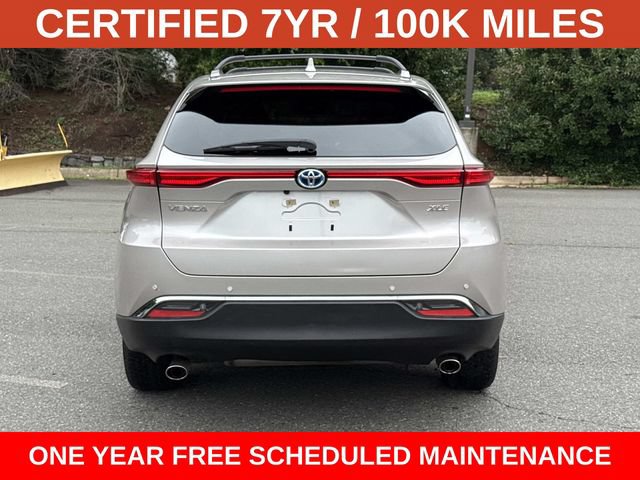 Used 2024 Toyota Venza XLE AWD/4WD image 3