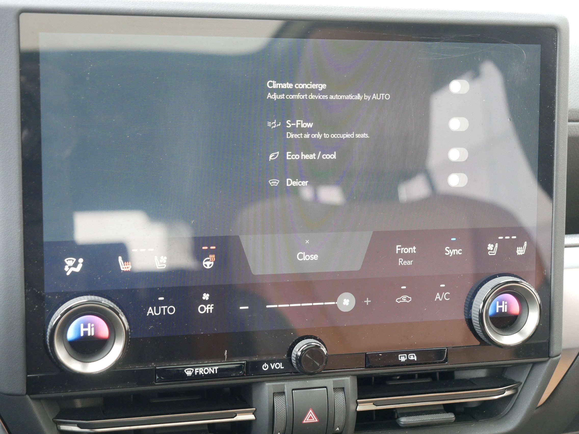 Used 2024 Lexus GX 550 w/ Accessory Package (2T) image 23